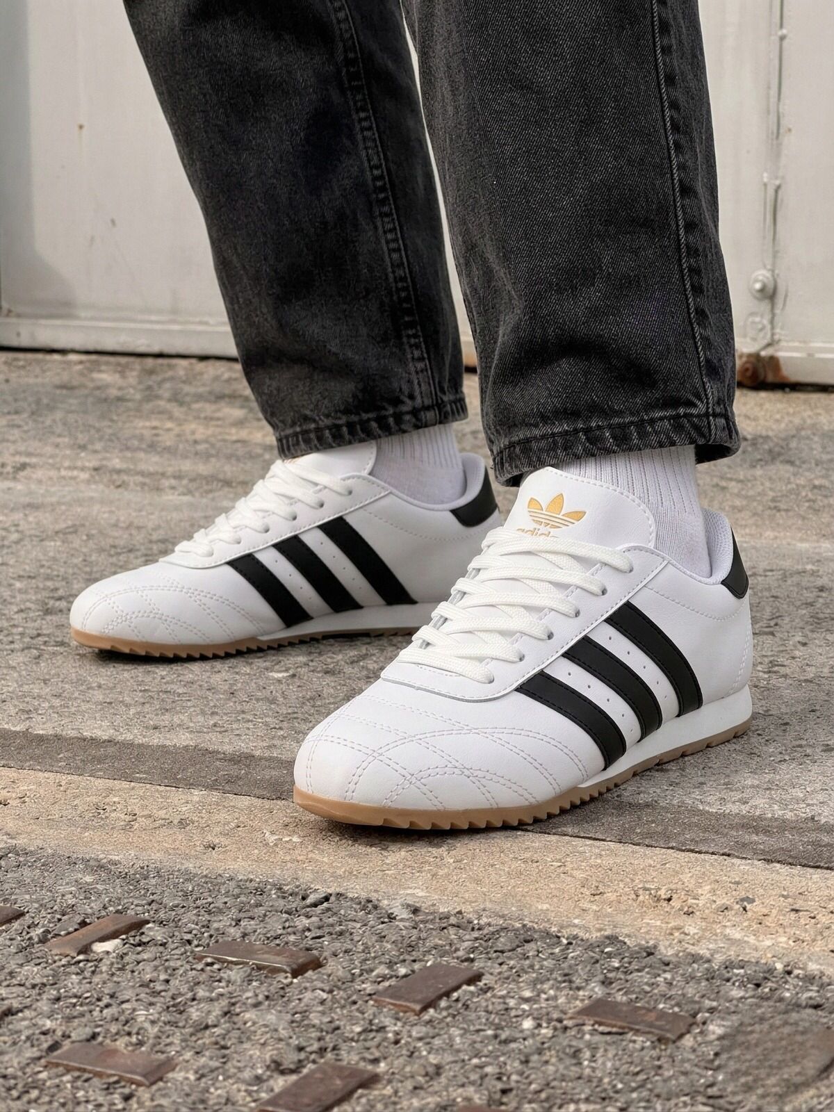 Adidas country